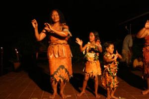 Königreich Tonga - Vulkan Trekking und Segeltörn in der Südsee