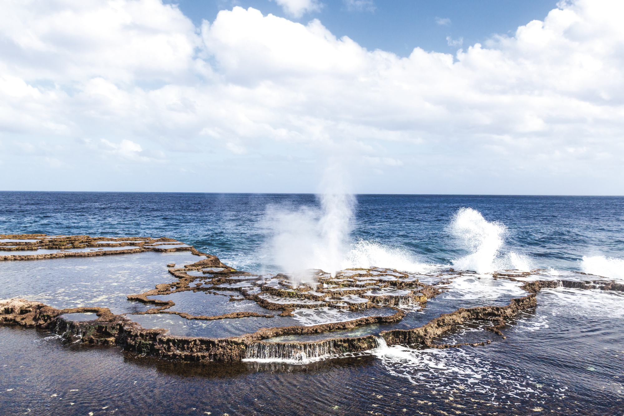 Samoa - Fiji (-Tonga)